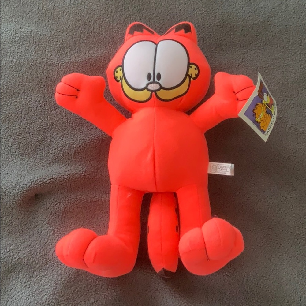 GARFIELD Plush!